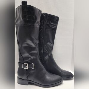 Size 9 Roslyn Black Women’s Medium Knee-High St. John’s Bay New
